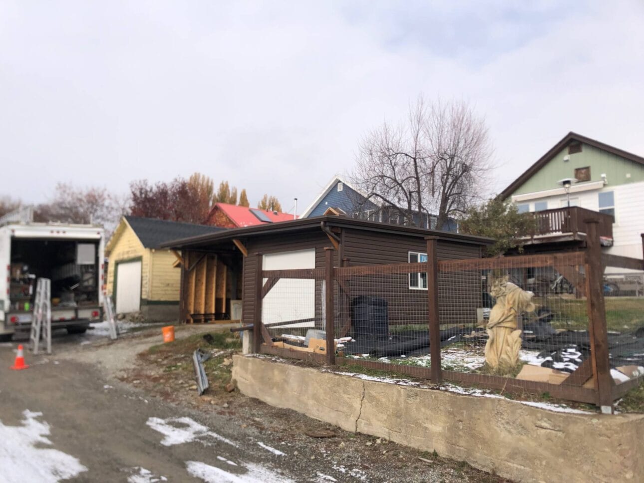 gutter on half enclosed carport